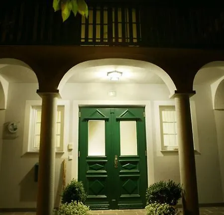 Gaeste- Und Vitalhaus Sauer