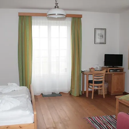 Gaeste- Und Vitalhaus Sauer 4* קיצק אים זאוזל