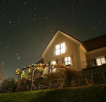 Gaeste- Und Vitalhaus Sauer Bed & Breakfast Kitzeck im Sausal