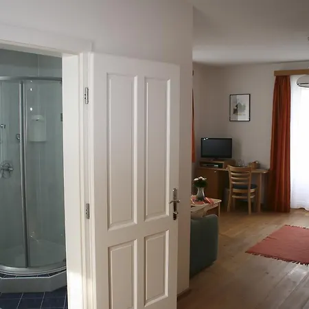 Gaeste- Und Vitalhaus Sauer 4* קיצק אים זאוזל